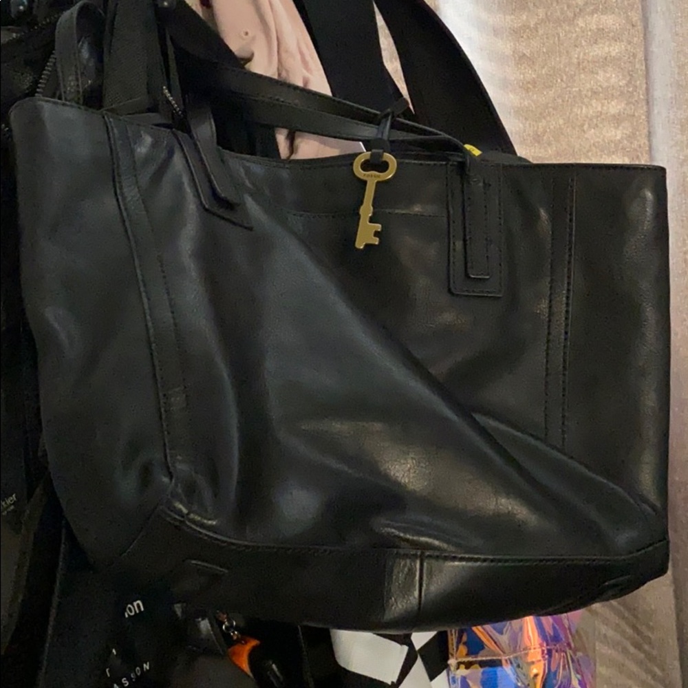 COPY - Fossil Tote- NOT SOLD
